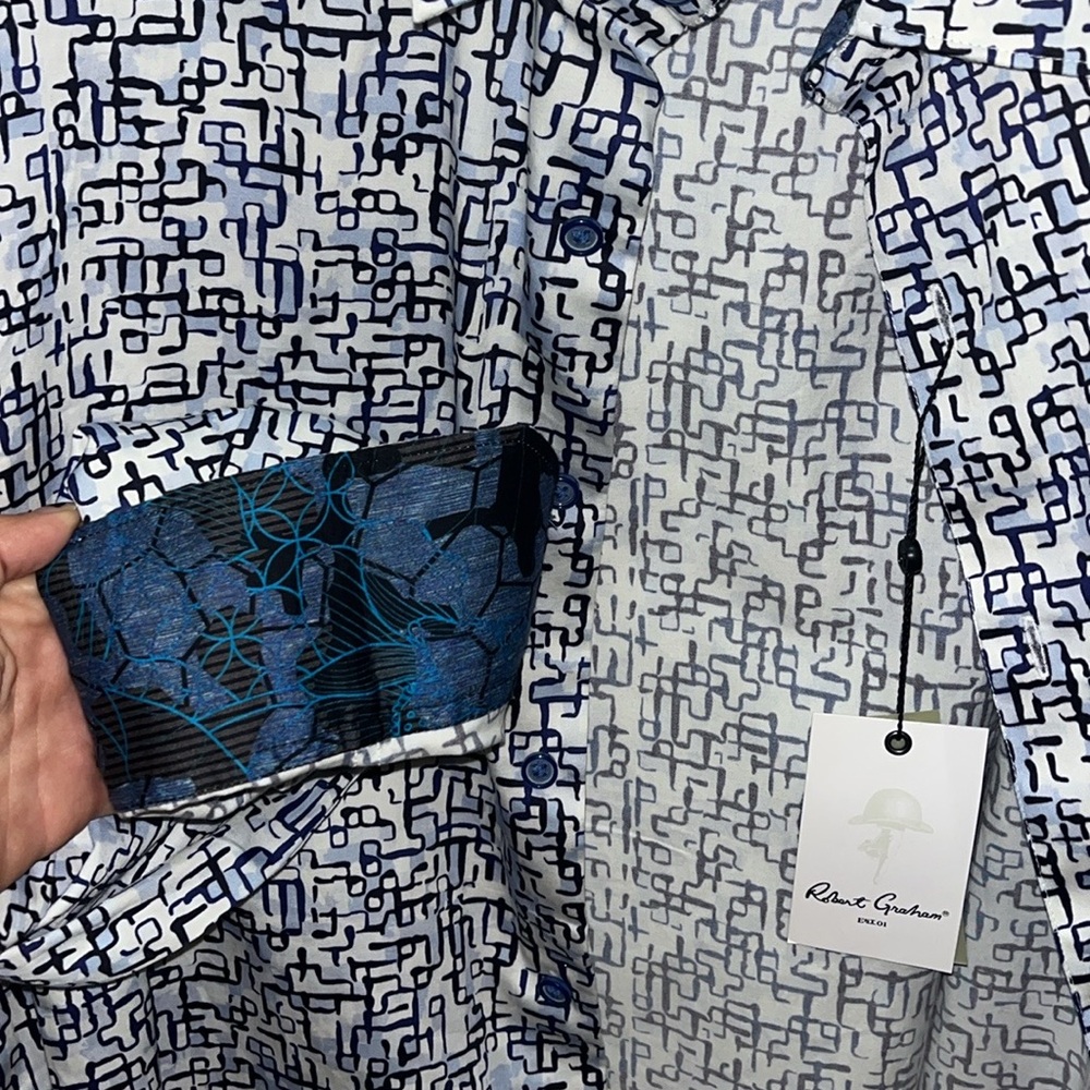 Robert Graham - Picture 3 of 7